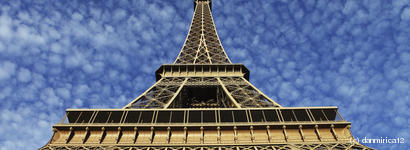 Skip-the-Line Eiffel Tower Visit, Paris City Tour and the Seine Cruise